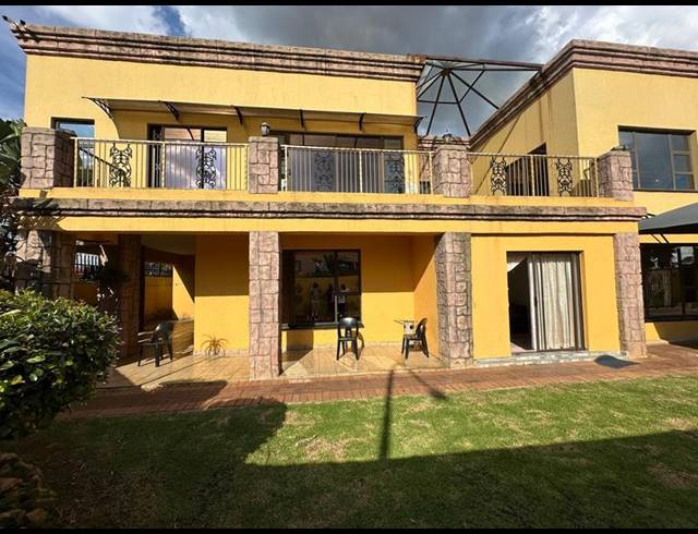 6 BEDROOM HOUSE FOR SALE IN LENASIA SOUTH